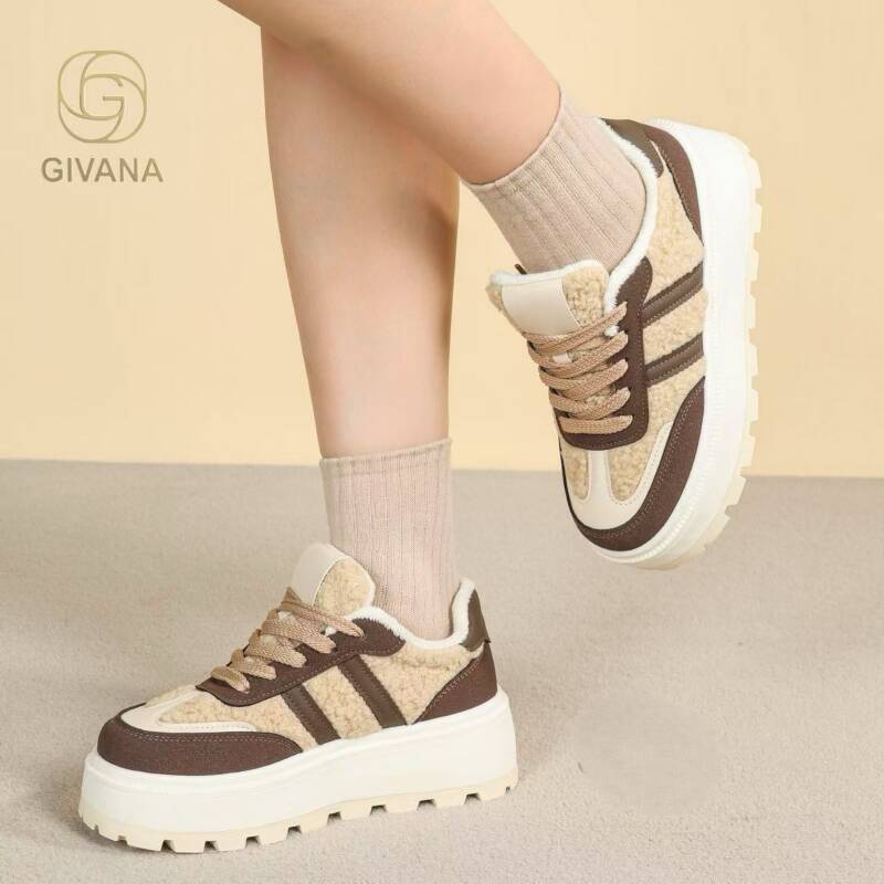 Buty sportowe damskie Roz 36-41/12 par